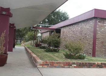 University Inn hotel thumbnail 4