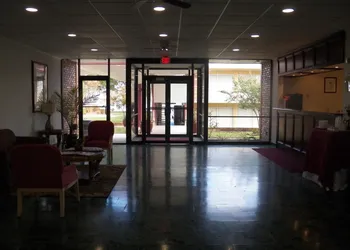 University Inn hotel thumbnail 6