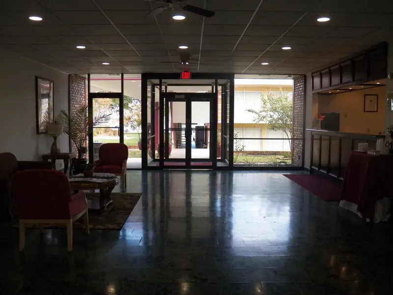 University Inn hotel detail image 6