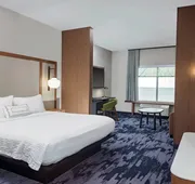 Fairfield by Marriott Port Clinton Waterfront hotel detail image 7