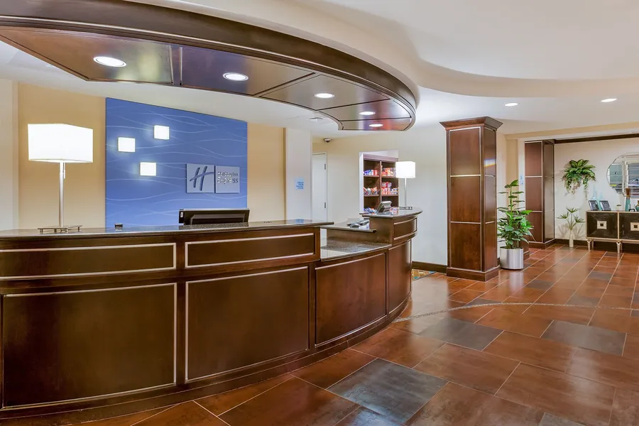 Holiday Inn Express & Suites Alpine Southeast by IHG hotel detail image 6