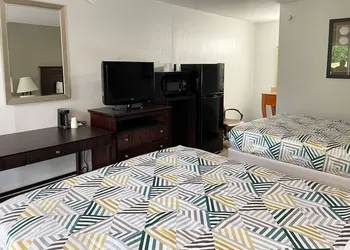 OYO Hotel Wytheville I-77 & I-81 hotel thumbnail 2