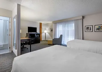 Best Western Plus Como Park Hotel hotel thumbnail 5