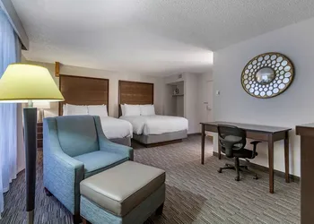 Best Western Plus Como Park Hotel hotel thumbnail 7