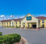 Quality Inn & Suites Canton, GA hotel detail image 3