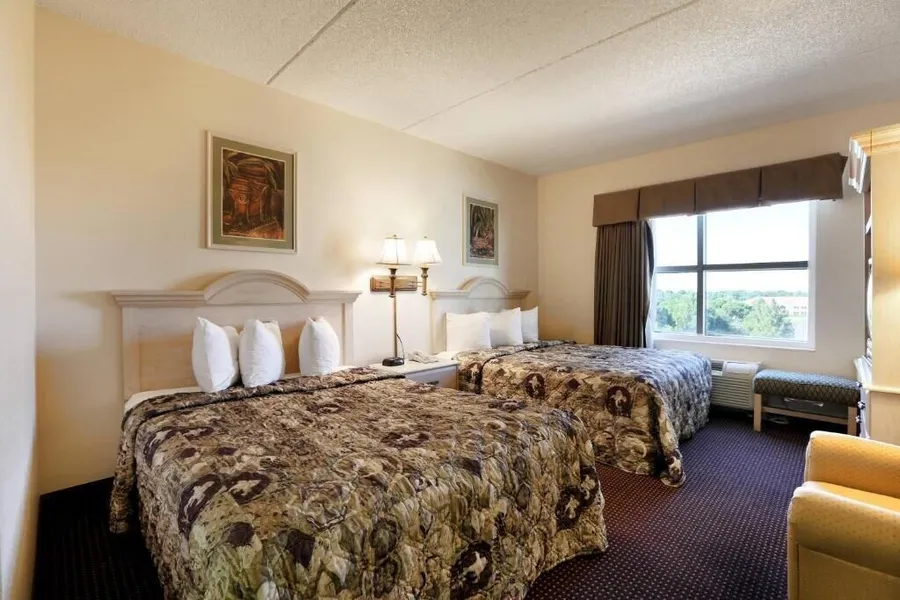 Allure Suites hotel detail image 6