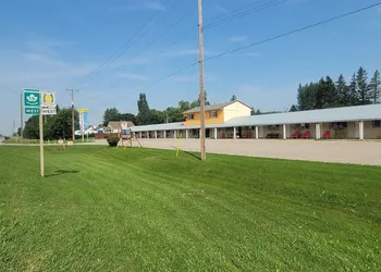 Neepawa motel hotel thumbnail 3