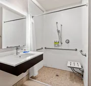 Holiday Inn Express & Suites Klamath Falls Central by IHG hotel detail image 5