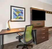 Holiday Inn Express & Suites Klamath Falls Central by IHG hotel detail image 7