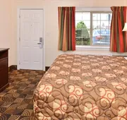 Americas Best Value Inn & Suites Klamath Falls hotel detail image 5
