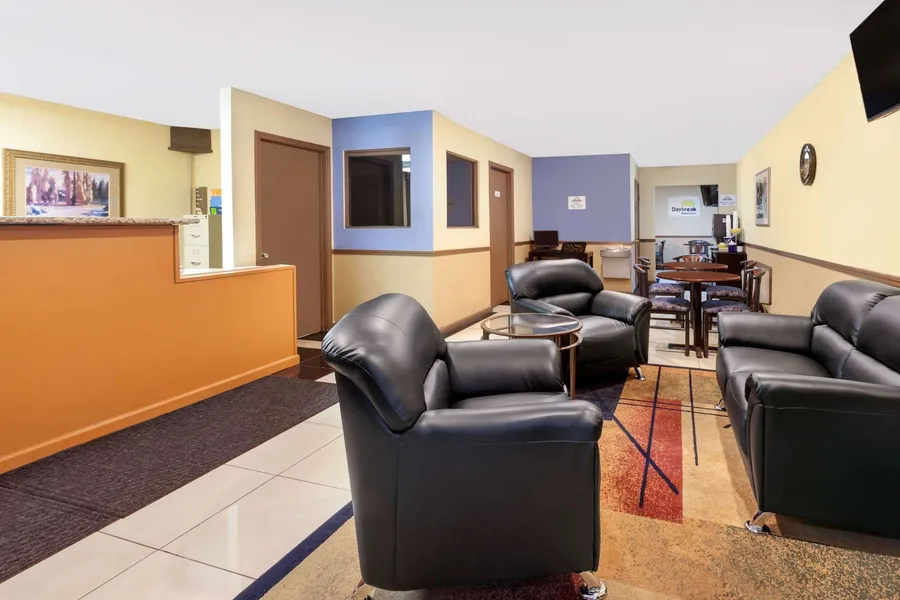 Days Inn by Wyndham Ardmore hotel detail image 6