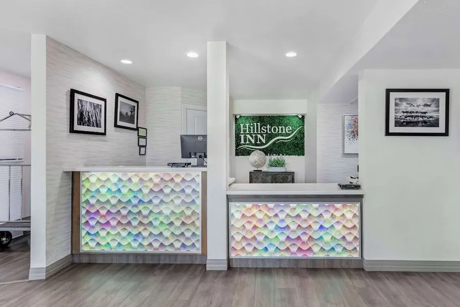 Hillstone Inn Tulare, an Ascend Collection Hotel hotel detail image 6