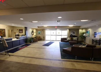 Candlewood Suites Saint Joseph By IHG hotel thumbnail 4