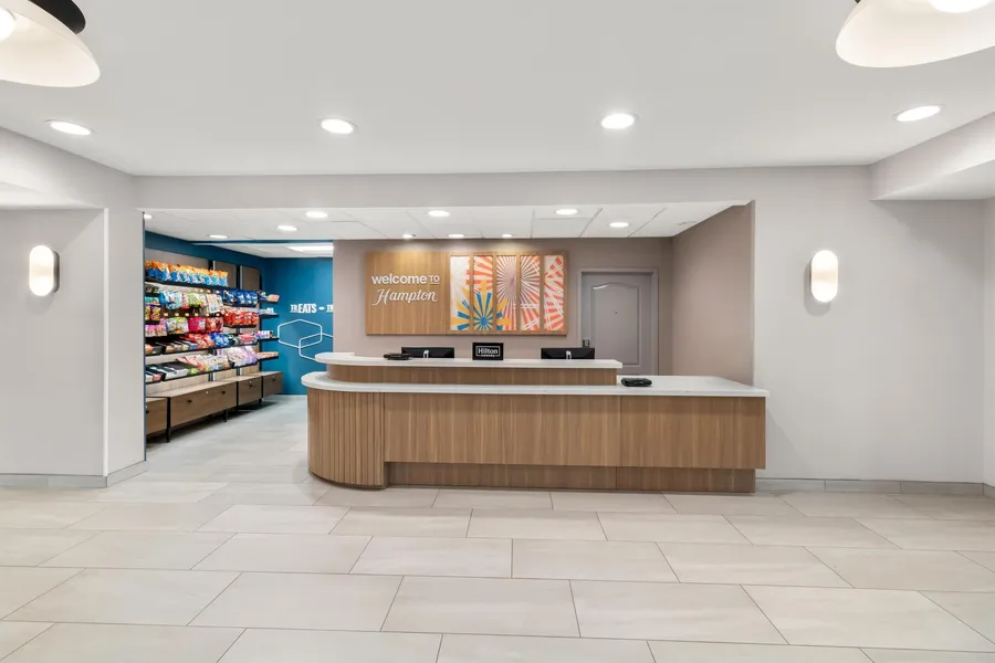 Hampton Inn & Suites New Castle hotel detail image 2