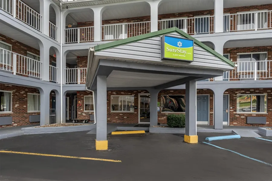 SureStay Hotel by Best Western Summersville hotel detail image 2