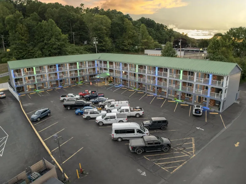 SureStay Hotel by Best Western Summersville hotel detail image 6