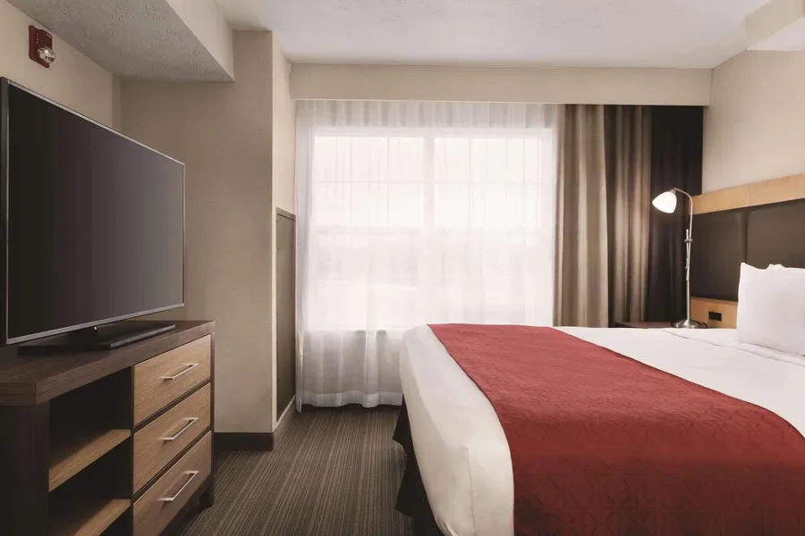 Country Inn & Suites by Radisson, Beavercreek-Dayton hotel detail image 6