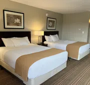 Ramada by Wyndham London hotel detail image 3