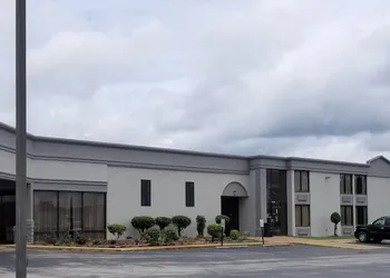 Madison Inn and Suites hotel thumbnail 6