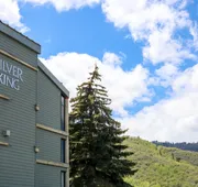 Silver King by All Seasons Resort Lodging hotel detail image 4