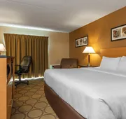 Comfort Inn Parry Sound hotel detail image 7