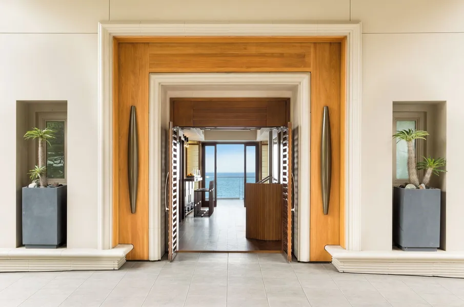 Malibu Beach Inn hotel detail image 2