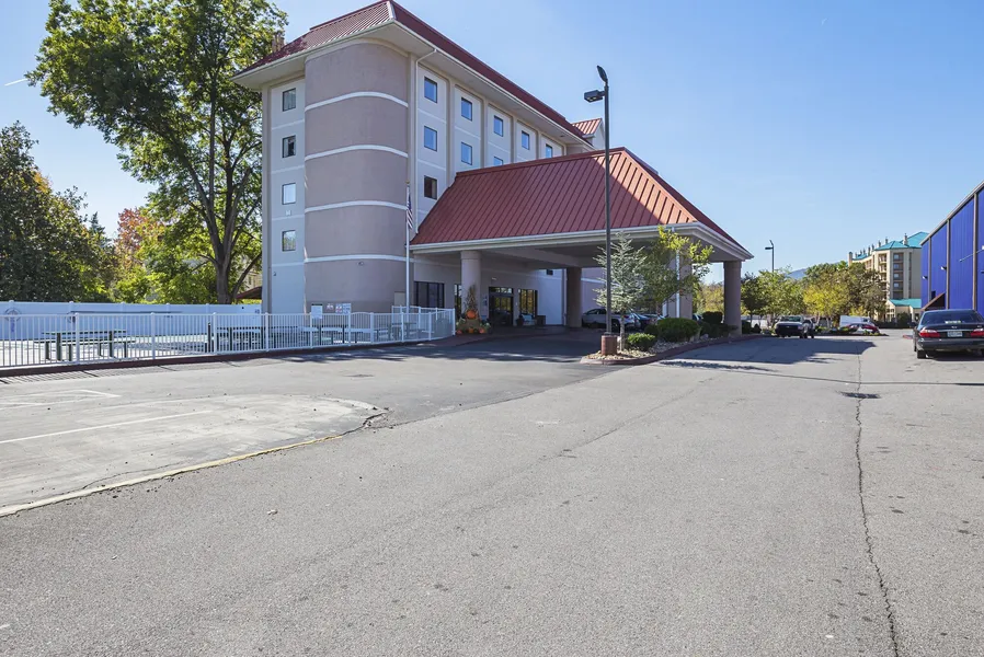 River Bend Inn hotel detail image 6