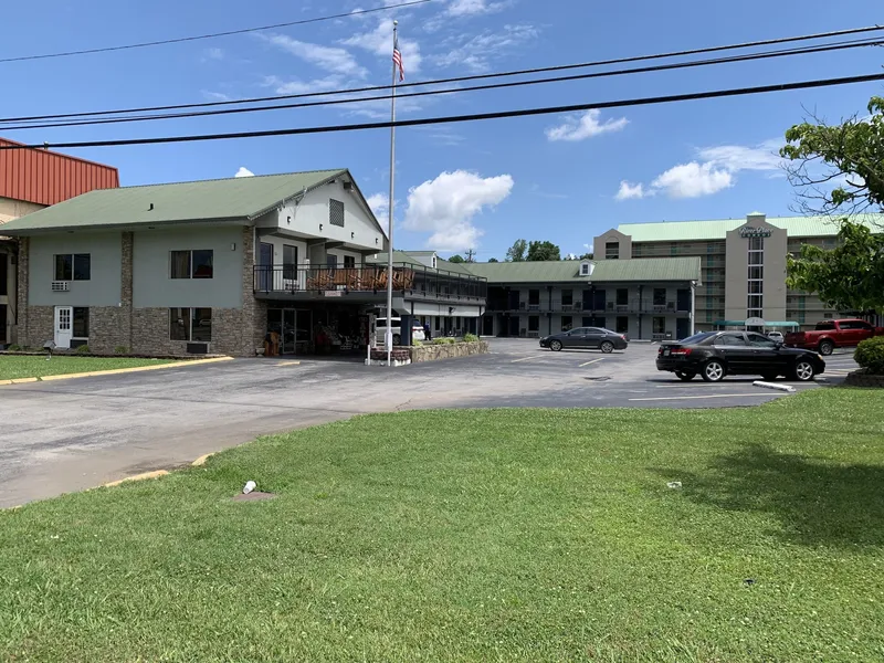 Pigeon Forge Parkway Inn hotel detail image 2