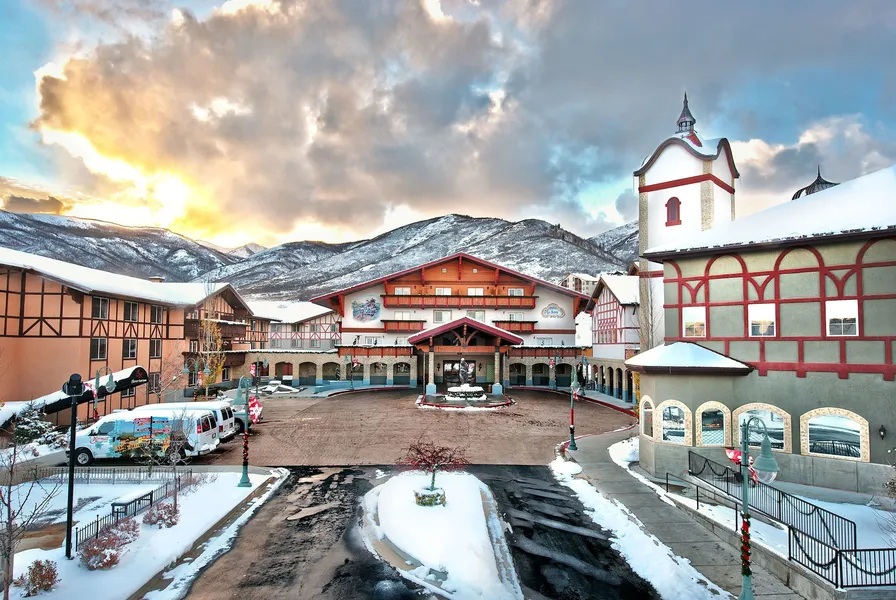 Zermatt Utah Resort & Spa Trademark Collection by Wyndham hotel detail image 2