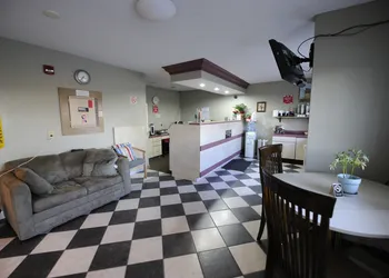 Heritage Inn hotel thumbnail 2