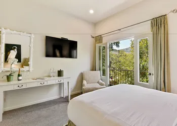 Mill Valley Inn hotel thumbnail 8