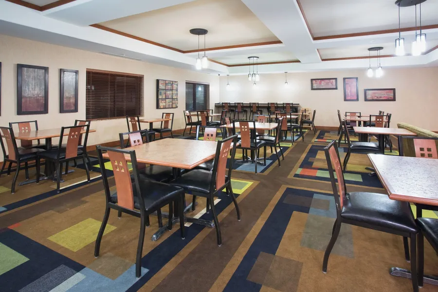 Holiday Inn Express & Suites Los Alamos Entrada Park by IHG hotel detail image 2