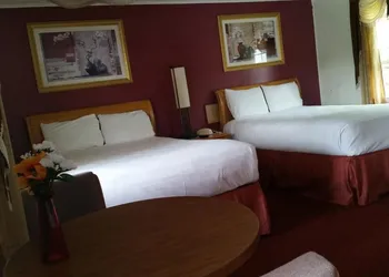 Northside Motel hotel thumbnail 6