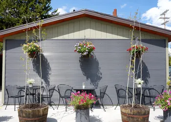 Moose Creek Inn hotel thumbnail 6