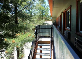 Moose Creek Inn hotel thumbnail 8