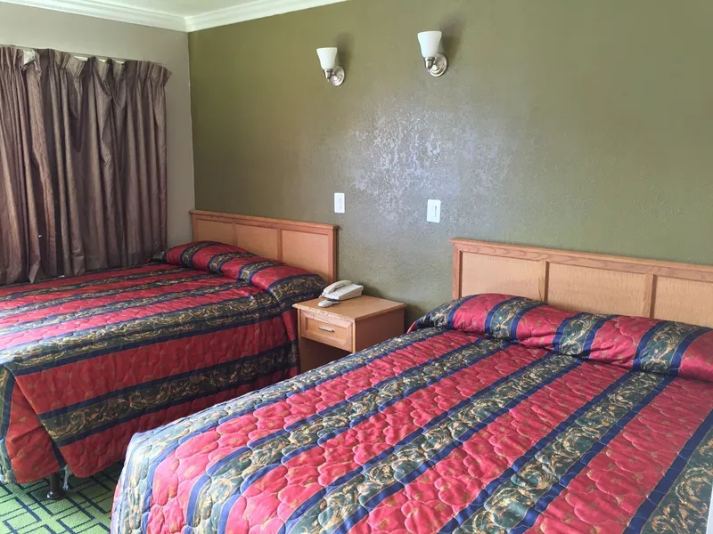 Budget Inn hotel detail image 6