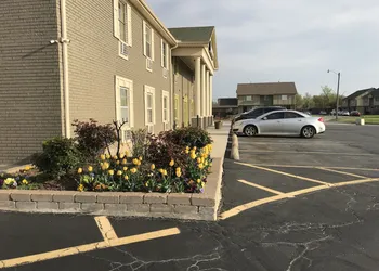 Hometown Inn & Suites hotel thumbnail 4