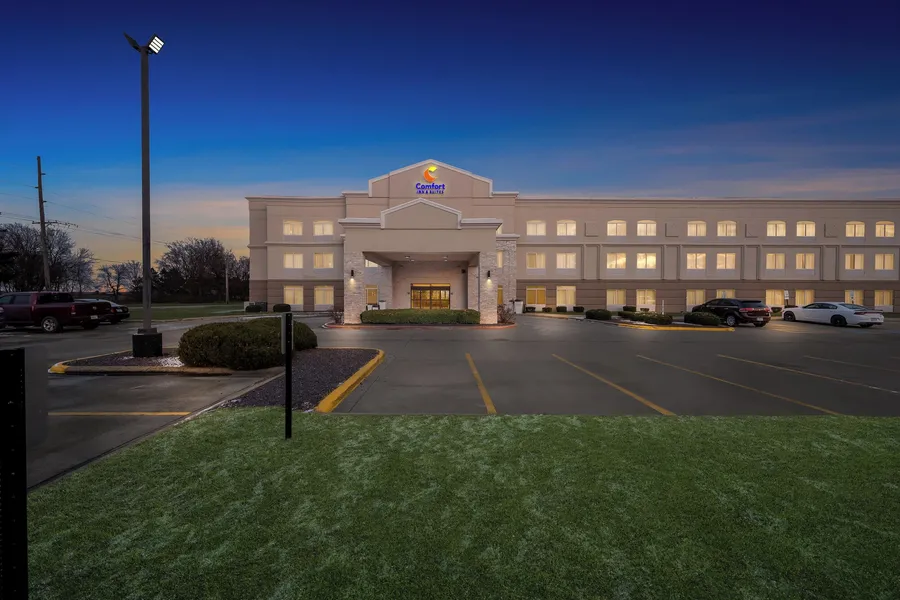 Comfort Inn & Suites Decatur - Forsyth hotel detail image 2