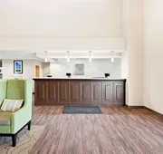 Comfort Inn & Suites Decatur - Forsyth hotel detail image 5