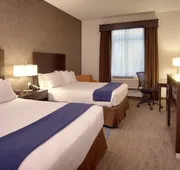 Holiday Inn Express and Suites Overland Park by IHG hotel detail image 5