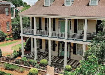 Fort Conde Inn hotel thumbnail 4