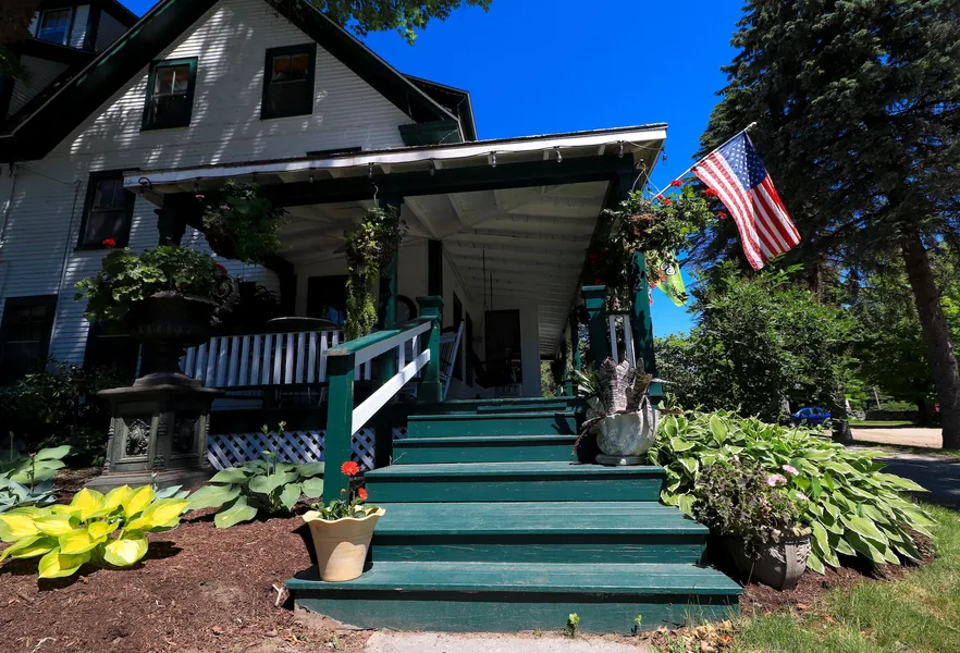 Follansbee Inn hotel detail image 6