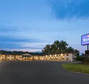 Baymont by Wyndham Iron Mountain hotel detail image 5
