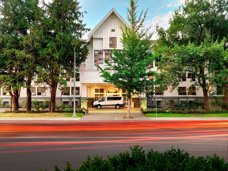 Huntingdon Hotel and Suites hotel detail image 6