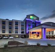Holiday Inn Express Hotel & Suites Natchez South by IHG hotel detail image 3