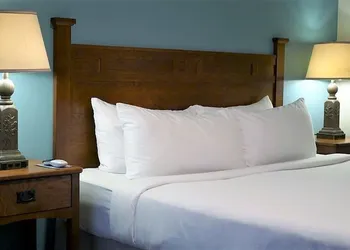 Top Notch Inn hotel thumbnail 5