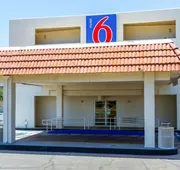 Motel 6 Tempe, AZ – Phoenix Airport – Priest Dr hotel detail image 3