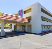 Motel 6 Tempe, AZ – Phoenix Airport – Priest Dr hotel detail image 4