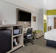 Best Western Plus Apple Valley Lodge Pigeon Forge hotel detail image 4
