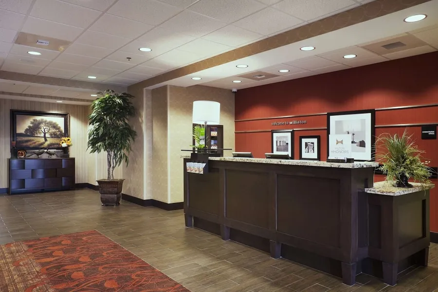 Hampton Inn & Suites Williston hotel detail image 2